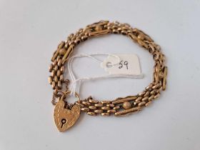 A Edwardian Rose Gold Gate Bracelet 9Ct 7 Inch 12.4 Gms