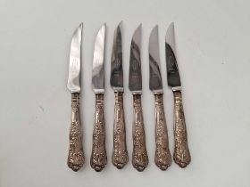 A Set Of Six Queens Pattern Silver Handled Steak Knives With Ss Blades