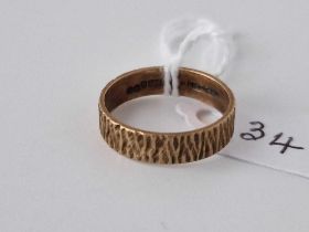 A Decorative Band Ring 9Ct Size L 2.2 Gms