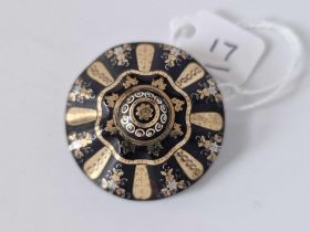 Antique Victorian circular pique brooch set with Gold & Silver inlay