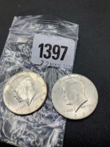 2 x USA 1964 half dollar mint state