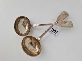 A pair of Victorian plain fiddle patter sauce ladles, oval bowls, London 1846 by WRS, 120g