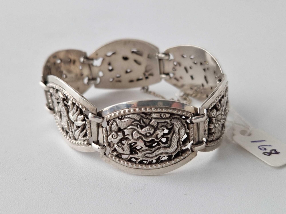 A silver Chinese panel bracelet 35g