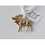 A charm in the form of a 9ct stag 6.3g