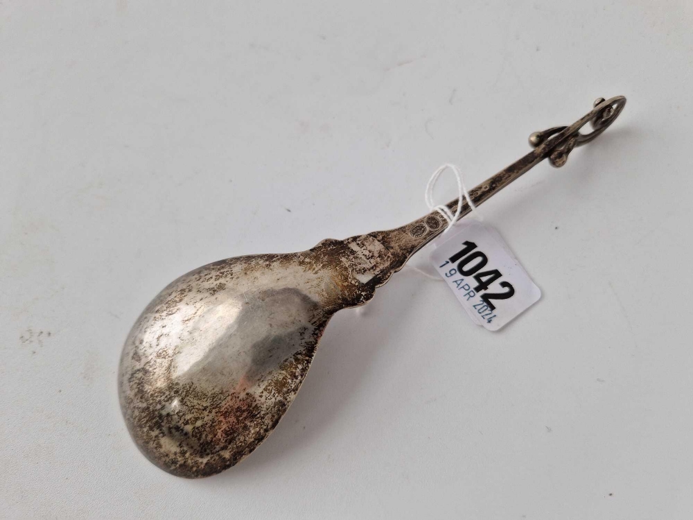 A Georg Jensen spoon with stylish stem, 7.5 inches long - Image 3 of 3