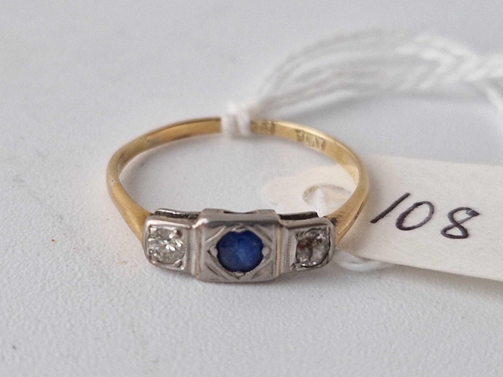 A sapphire and diamond ring 18ct gold size R 1.6 gms