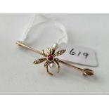 Antique gold fly brooch set with pearls and a ruby