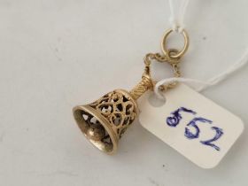 A tinkling bell charm, 9ct, 2.7 g
