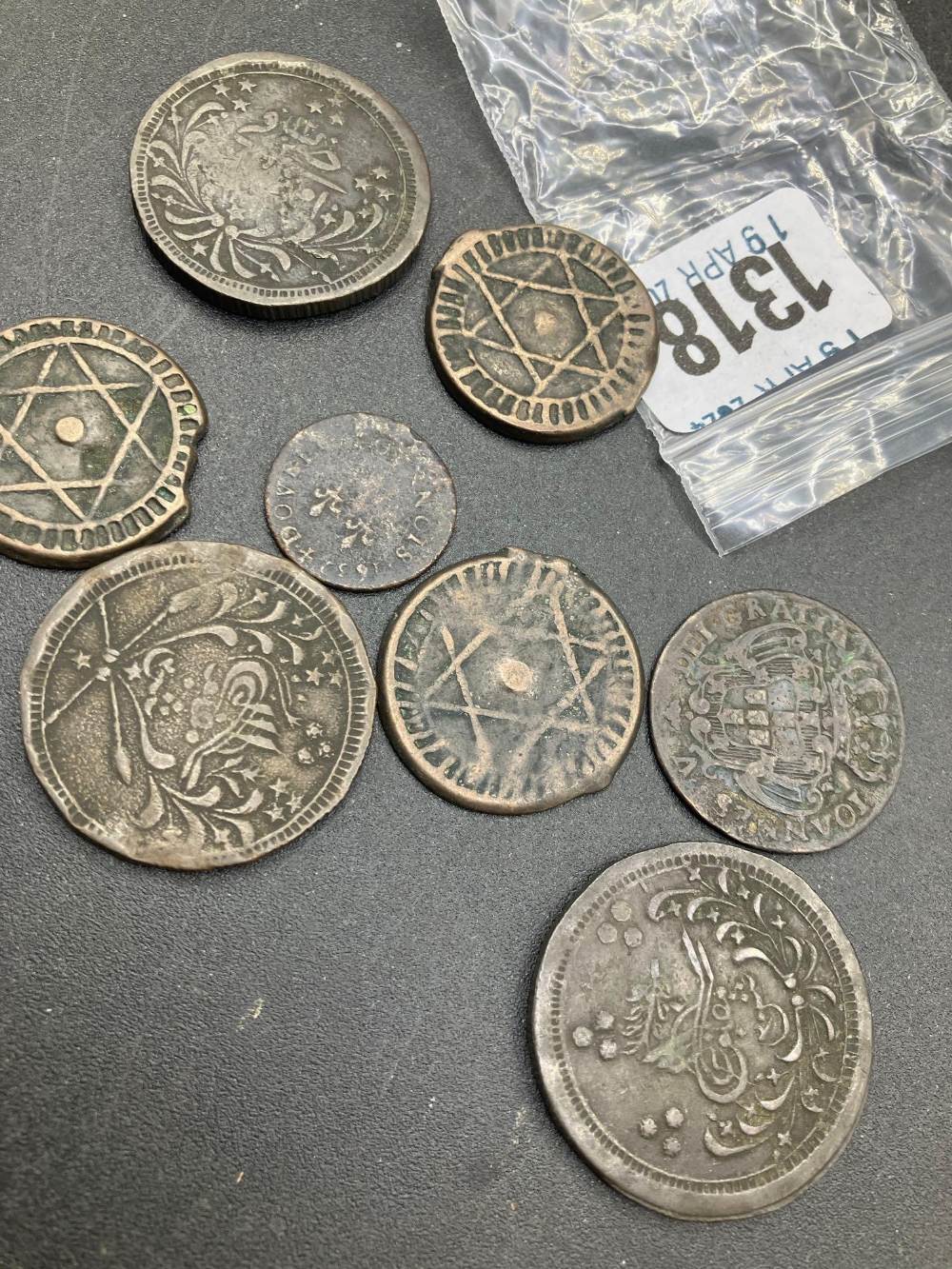 Old bronze Morrocon coins - Image 2 of 2