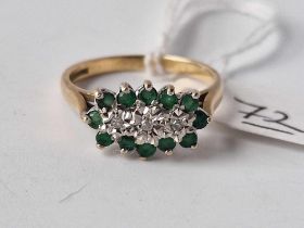 An emerald & diamond 9ct ring size N 2.5g inc
