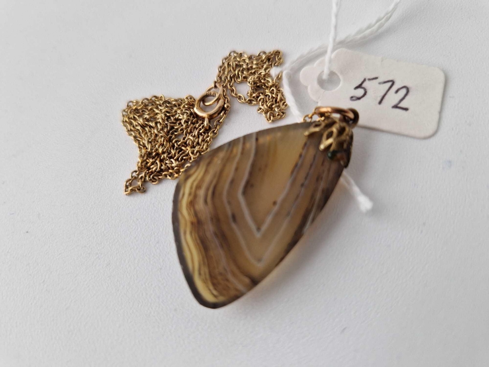 A agate pendant on 9ct gold chain 20 inch 2.6 gms - Image 2 of 2