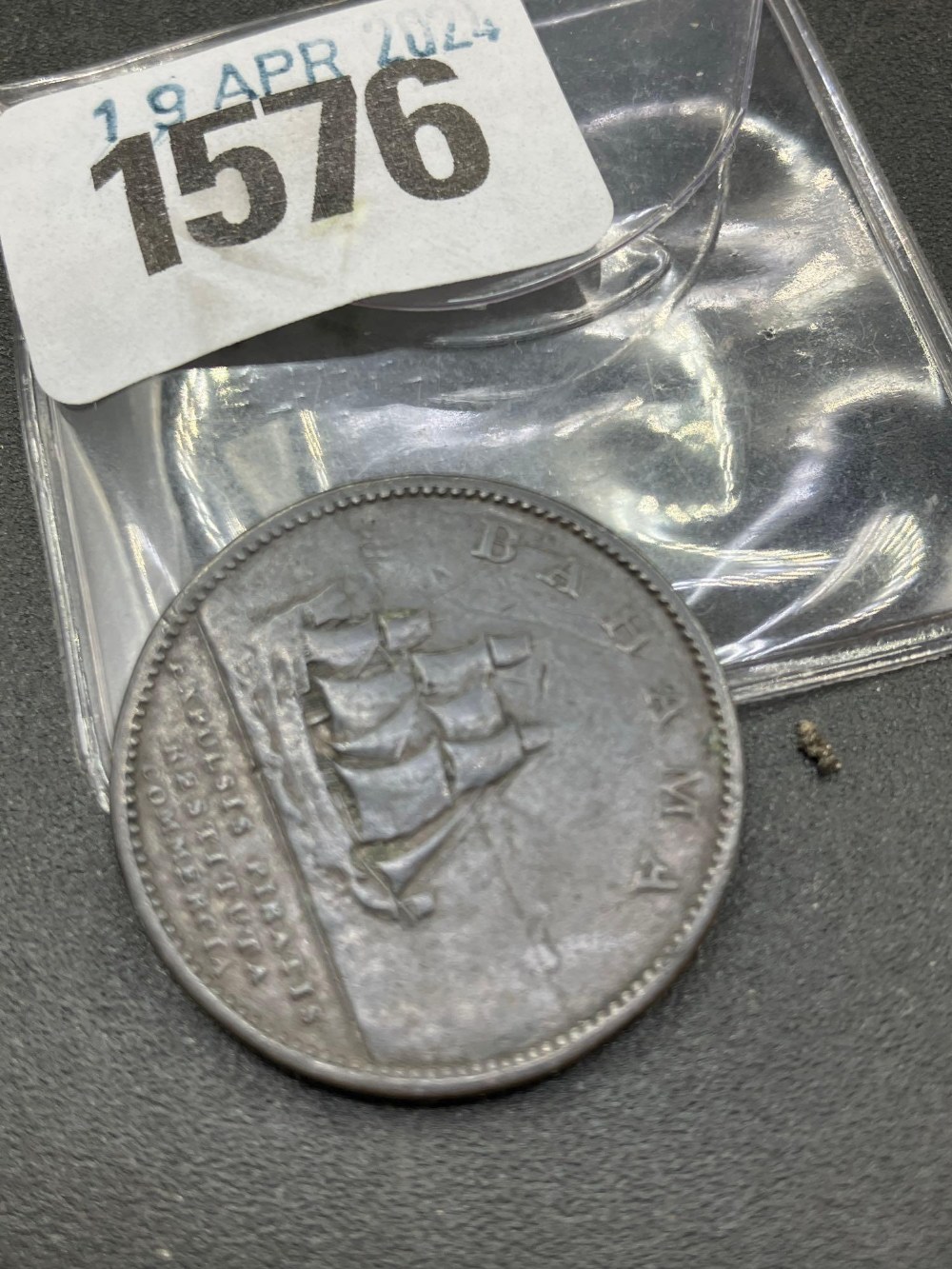 A George III BAHAMA token 1806 - Image 2 of 2