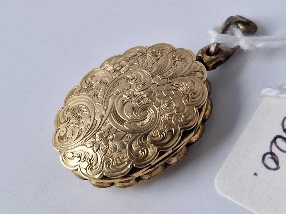 A 19th C gold back and front double locket, 9.7 g - Image 7 of 7