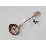 A small Exeter Georgian sifter ladle, fiddle pattern, 1830 by IP