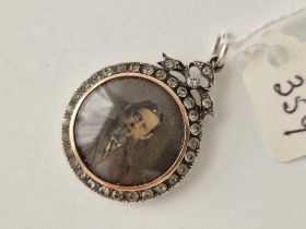Victorian silver & gold rim paste set two sided portrait locket