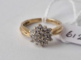 9ct yellow gold diamond cluster ring, size M, 3.1g