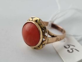 A coral set ring 14ct tested size W 5.9g