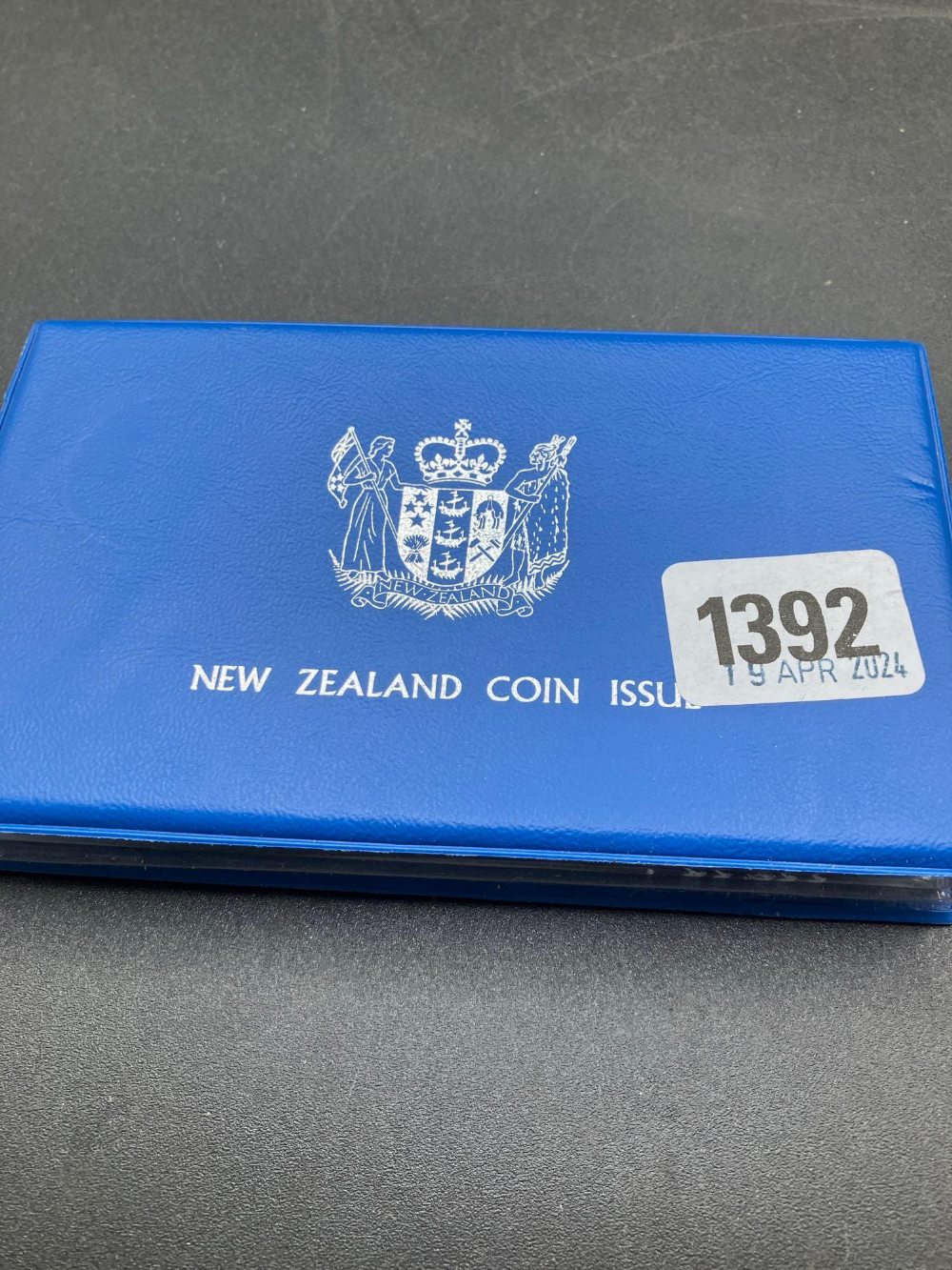 1978 New Zealand proof set with silver Dollar - Image 2 of 2