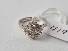 18ct white gold, hallmarked diamond cluster ring, size J, 3.9g