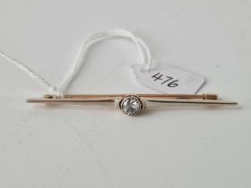 Antique Edwardian 15ct single stone diamond bar brooch with platinum front, the diamond weights 0.50