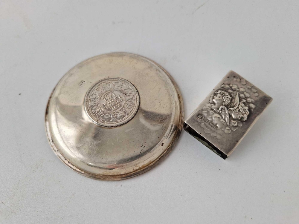 A circular dish inset with a coin dated 1918 and an angel decorated match box holder 1903 - Image 2 of 2