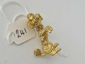 18ct Dog Brooch handmade designed as a poodle  with diamond colour and Sapphire eyes 9gms 32mm
