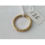 A 19TH C GOLD SPLIT RING, 2.4 cm in diameter, 4.9 g
