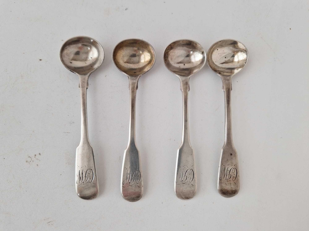 A set of four Victorian fiddle pattern salt spoons, London 1839 by script JW