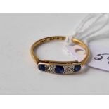 A five stone sapphire and diamond ring, 18ct, size N, 1.5 g