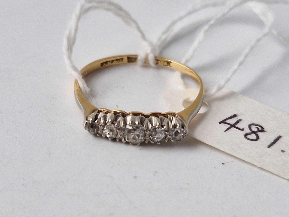 A five stone diamond ring, 18ct, size O