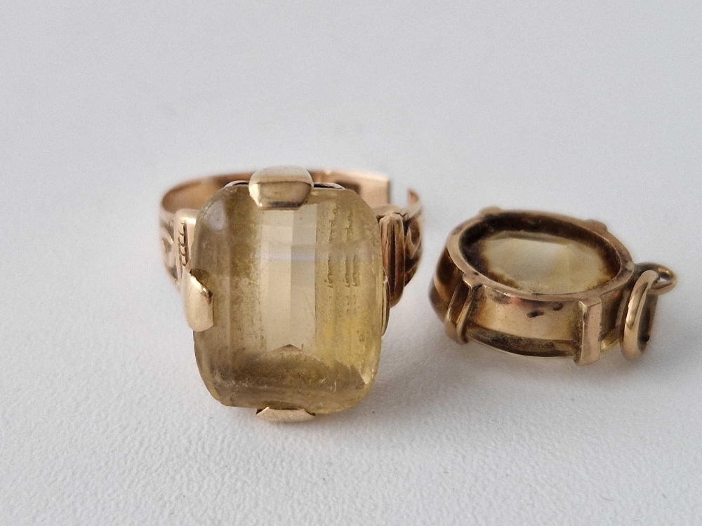 A small citrine pendant and small ring A/F both 9ct - Image 3 of 3