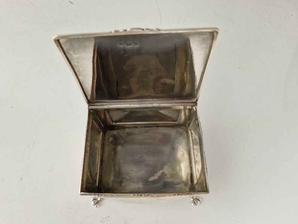 An oblong cigarette box on four scroll feet, hinged cover, 4" Wide, Birmingham 1905 by JH, HM, 305g - Image 3 of 3