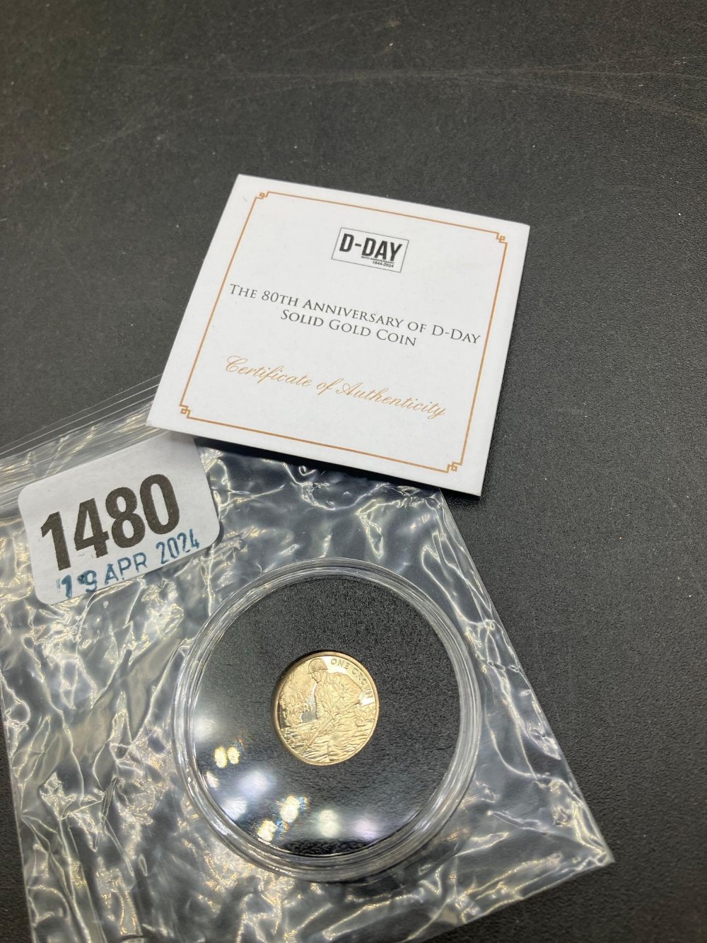 Small Gold coins, 1g, 9ct