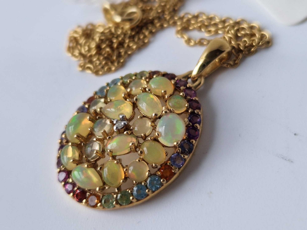 A silver gilt opal pendant on chain, 17 inch - Image 2 of 4