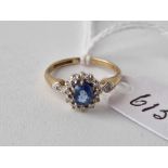 9ct hallmarked, Sapphire and diamond oval cluster ring, size K, 2g