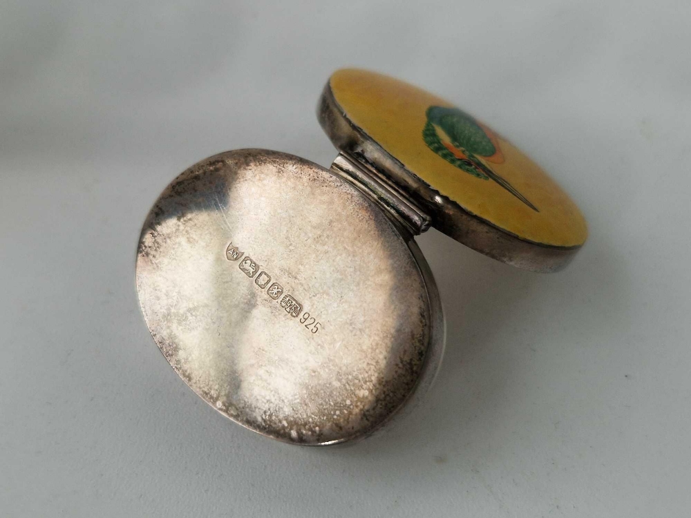 Silver and enamel pill box with Kingfisher. 1.5 in wide - Image 5 of 5