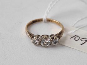 A three stone ring 9ct size L 1.5 gms