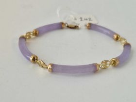 Fine lilac Jade curved panelled bracelet 14ct gold tested 7.5"