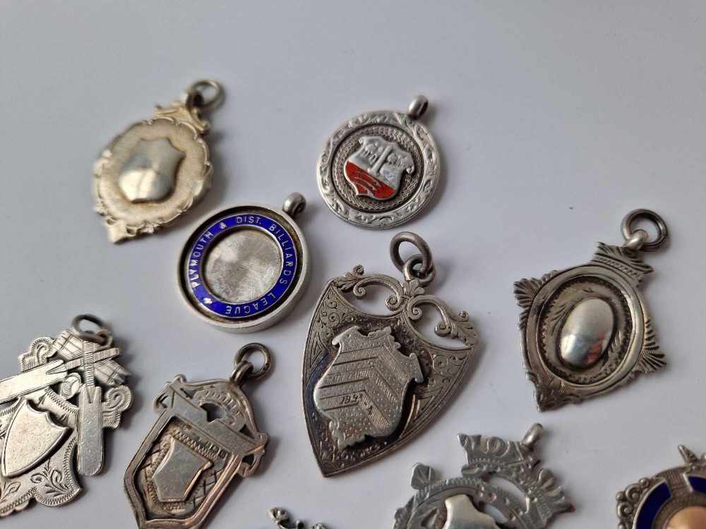 A quantity of silver watch fob medallions, 168 g. - Image 4 of 6