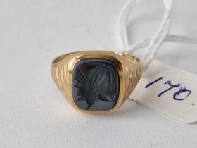 A haematite gents 9ct signet ring size Q 3.4g