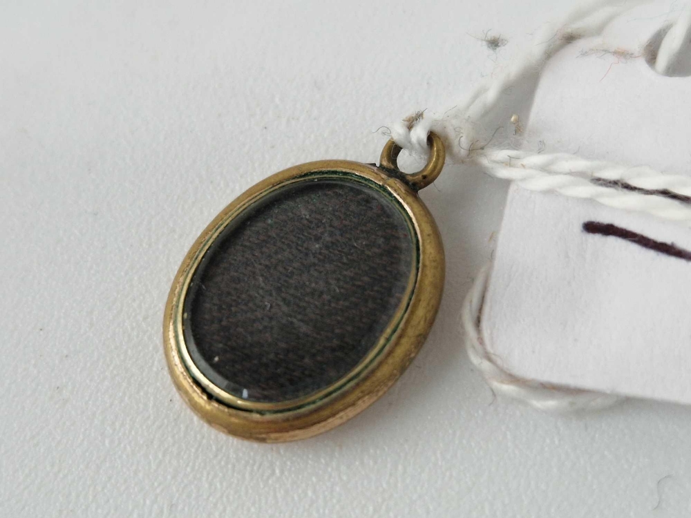 Antique Victorian gold back and front pendant locket enamelled with a cross - Image 2 of 2