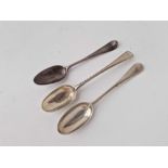 Three 18th C bottom marked teaspoons, one with scroll back, 39 g