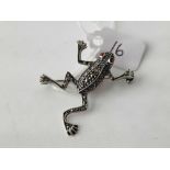 Silver 1950’s marcasite set frog brooch