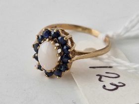 An opal and sapphire cluster ring, 9ct, size I, 1.5 g