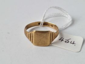 A signet ring, 9ct, size W, 3.5 g.