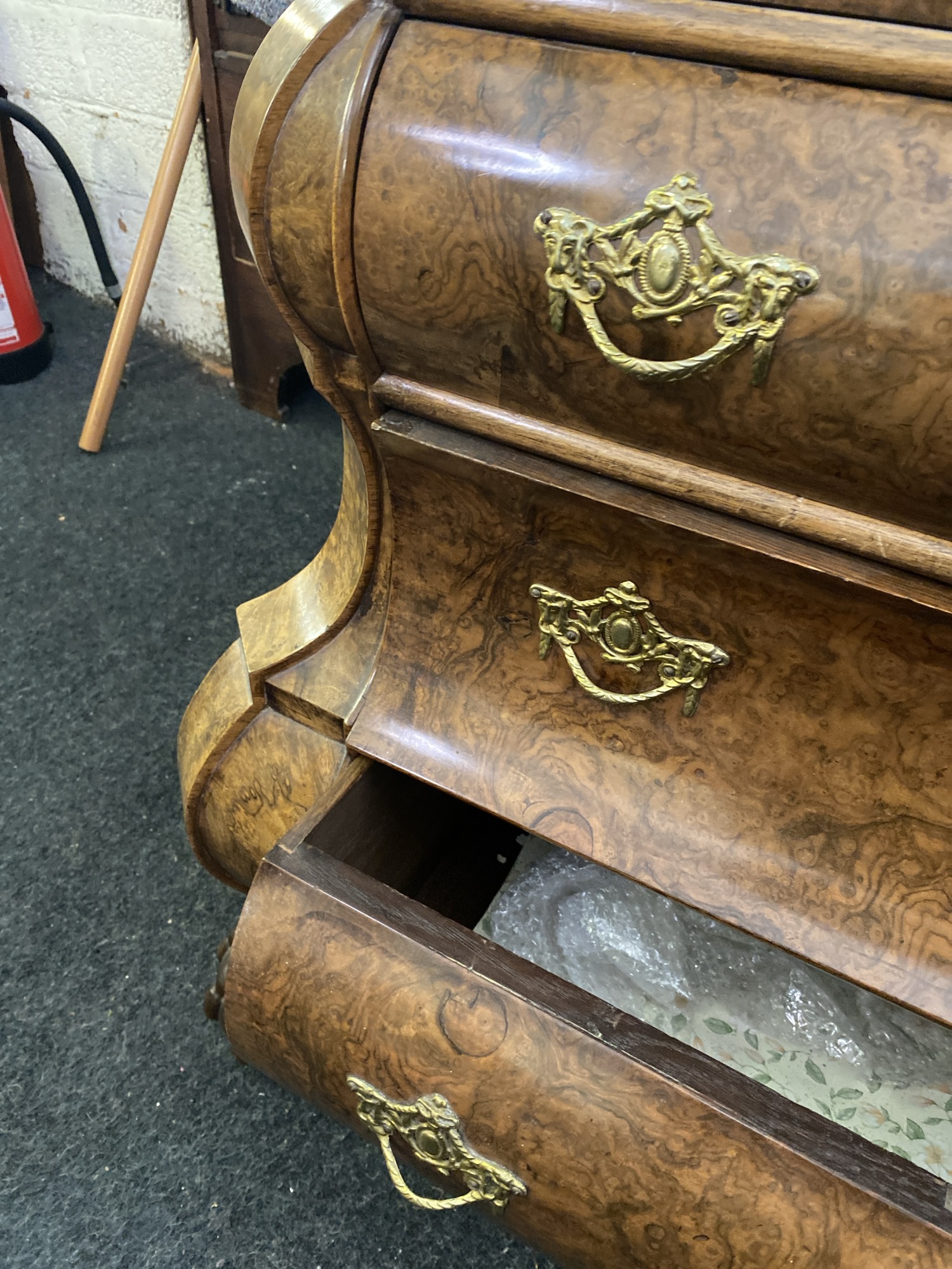 Dutch burr walnut chest with double Bombe front on spreading feet - Image 2 of 3