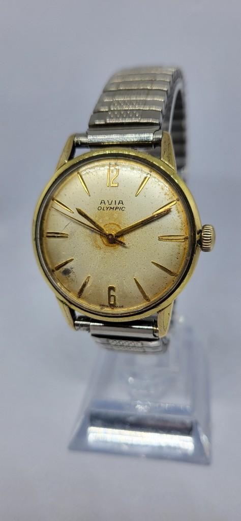 Gents Avia Olympic Gold Plated Watch W/O