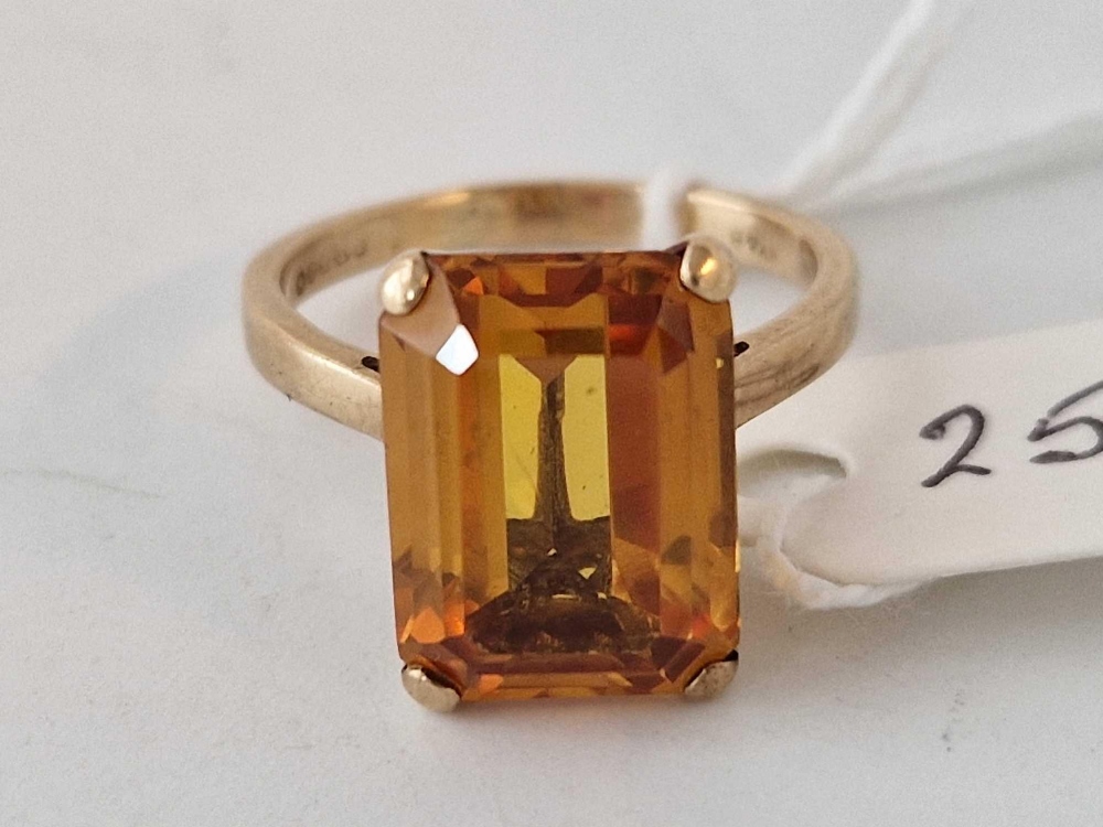Fine Emerald cut citrine dress ring 9ct Size O 4.7g - Image 2 of 3
