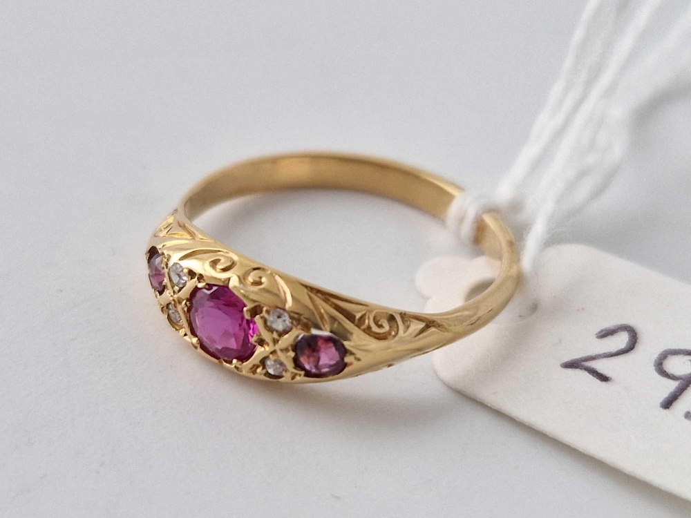 A late Victorian ruby and diamonds ring, 18ct, size O, 2.5 g