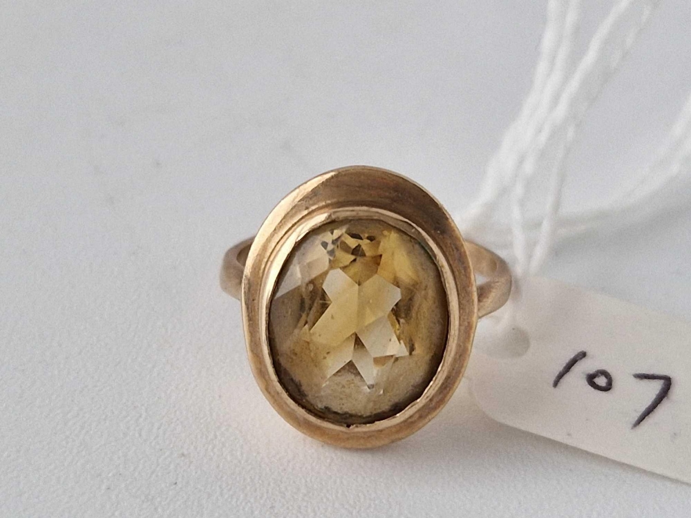 A oval citrine ring 9ct size K 3.8 gms - Image 2 of 3